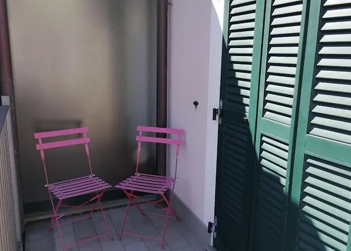 Casa A 300m Dal Mare Con Posto Auto Imperia