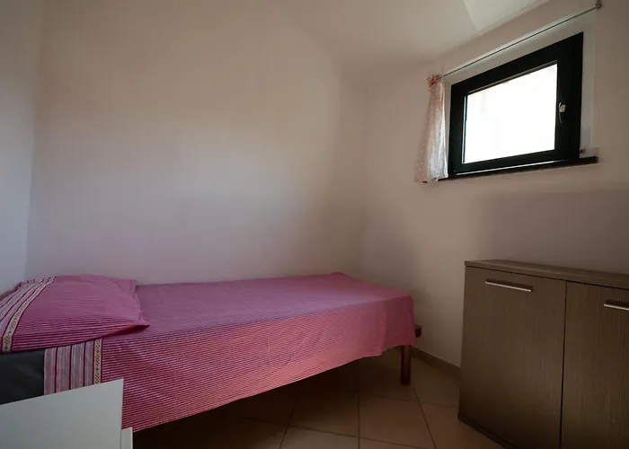 Casa A 300m Dal Mare Con Posto Auto Imperia